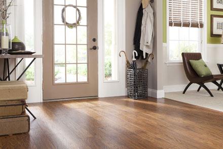 laminate_lroom-with-nice-decore-by-floorboards-india-wooden-flooring